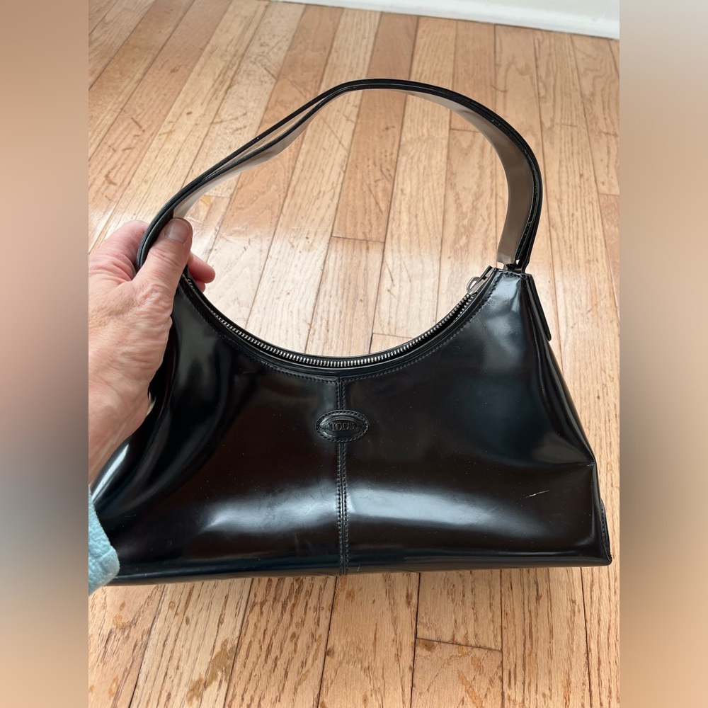 Tod’s vintage black hobo bag ( missing pull easy to fix )